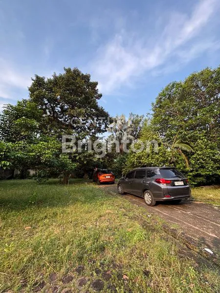 image SEWA TANAH PREMIUM 2100 M2 DAN BANGUNAN BINTARO DEKAT BRITISH (7)