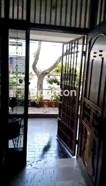 image INVESTASI MENJANJIKAN! RUMAH STRATEGIS KEMANGGISAN ILIR - LOKASI EMAS, DEKAT BINUS (2)