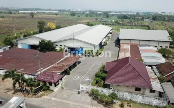image DIJUAL EX PABRIK SEPATU  / TAKE OVER EX PABRIK SEPATU TANAH, BANGUNAN LENGKAP BESERTA MESIN2 NYA, LOKASI DI PASURUAN (1)