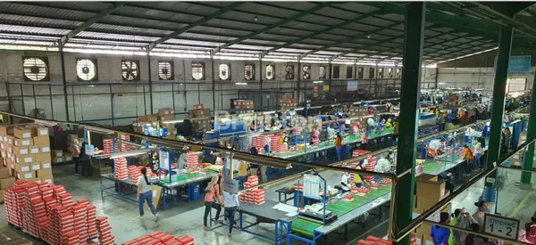 image DIJUAL EX PABRIK SEPATU  / TAKE OVER EX PABRIK SEPATU TANAH, BANGUNAN LENGKAP BESERTA MESIN2 NYA, LOKASI DI PASURUAN (5)