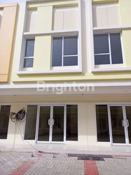 image RUKO 2 LANTAI PISA GRANDE GADING SERPONG, SIAP PAKAI + SOLAR CELL (1)