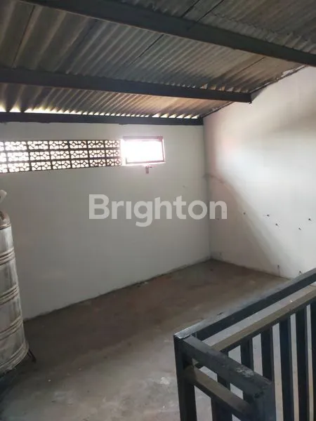 image RUKO 2,5 LANTAI SIAP PAKAI DI NAROGONG INDAH (8)