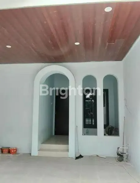 image RUMAH KERTOMENANGGAL GAYUNGAN 2 LANTAI BARU GRESS (7)