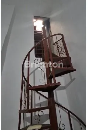 image RUMAH BABATAN PRATAMA DEKAT PAKUWON MALL PTC, DEKAT KAMPUS UNESA LIDAH (6)