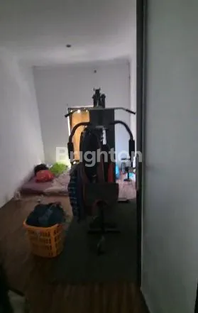 image RUMAH BABATAN PRATAMA DEKAT PAKUWON MALL PTC, DEKAT KAMPUS UNESA LIDAH (8)