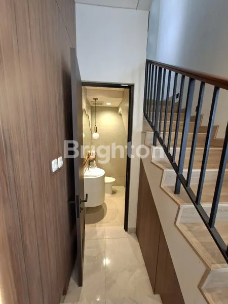 image RUMAH STRATEGIS, NYAMAN DAN ASRI (3)