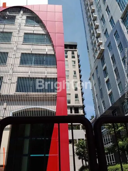 PRIME COMMERCIAL BUILDING FOR SALE OR LEASE – JL. PEMUDA, SURABAYA