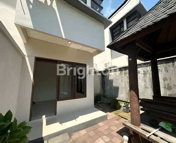 image RUMAH PREMIUM 2 LANTAI CEMARA NUSA DUA (2)