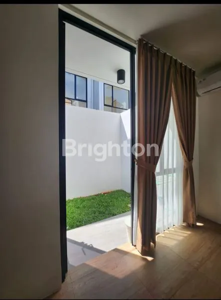 image RUMAH CENDANA PARC LIPPO VILLAGE, SEMI FURNISH UDAH RAPI DAN SIAP HUNI (3)