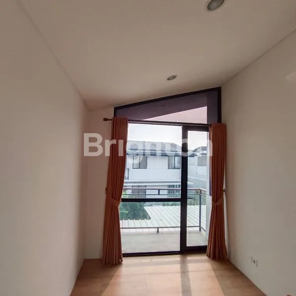 image RUMAH CENDANA PARC LIPPO VILLAGE, SEMI FURNISH UDAH RAPI DAN SIAP HUNI (7)