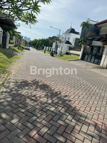 image RUMAH GRAHA FAMILI UTARA SURABAYA BARAT SIAP HUNI KONDISI BAGUS\N (3)