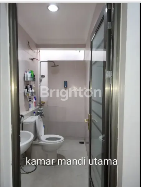 image SANGAT SIAP HUNI AREA STRATEGIS DKT PASAR JOHAR BARU DAN STASIUN KERETA SENTIONG EKONOMIS JUAL SEGERA (7)