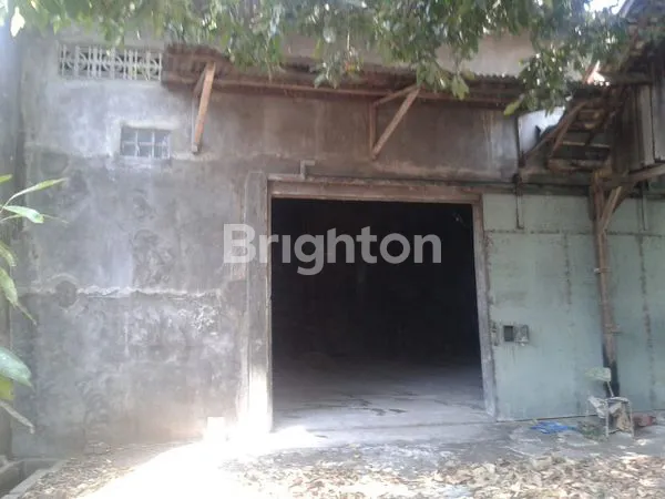 image GUDANG + RUMAH + KANTOR DI TAMAN  MADIUN (8)