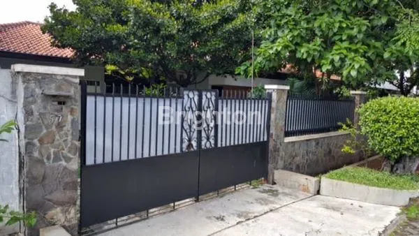 image DIJUAL RUMAH CANTIK SIAP HUNI CEMPAKA PUTIH (7)