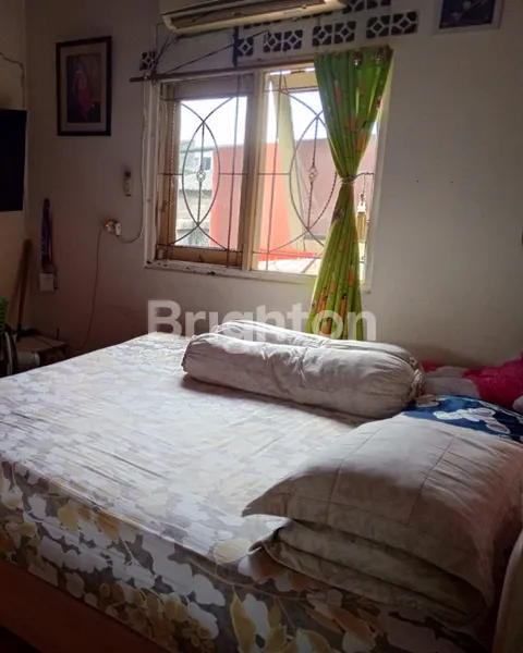 image RUMAH ASRI DAN NYAMAN 2 LANTAI DI PASAR REBO: 5 KAMAR TIDUR  (5)