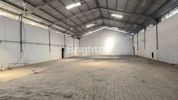 image GUDANG DAN KANTOR SIAP PAKAI AKSES KONTENER KAVLING DPR CIPONDOH TANGERANG (1)