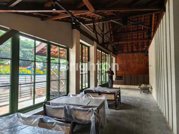 image RUMAH USAHA PREMIUM 450M2 SAYAP DAGO - COCOK UNTUK CAFE/RESTO (2)