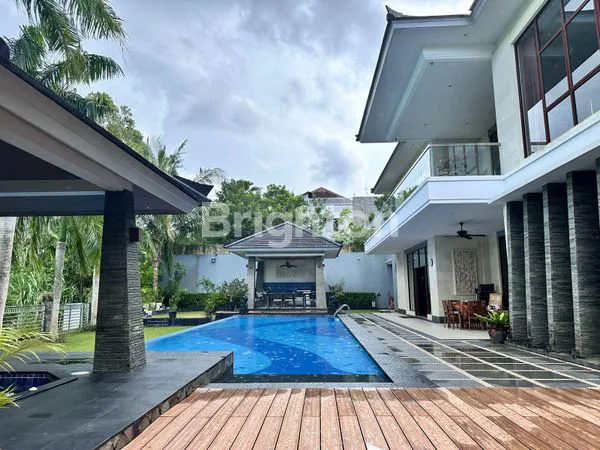 image RUMAH MEWAH SUKAJADI, BATAM CENTER (4)