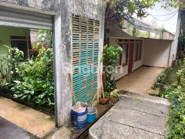 image RUMAH DI KAWASAN ELITE CIUMBULEUIT BANDUNG (1)