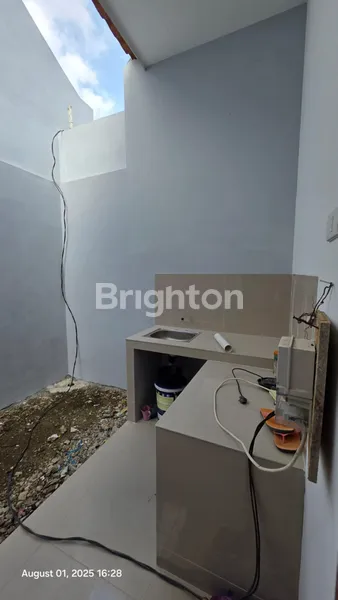 image RUMAH JALAN TIRTAYASA GANG MAWAR (2)