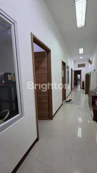 image RUMAH 3 LANTAI STRATEGIS DI JELAMBAR, COCOK HUNIAN & BISNIS (5)