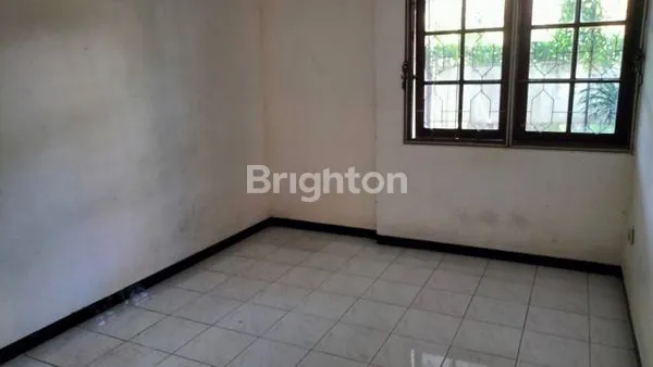 image RUMAH DEKAT SEKOLAH NATION STAR ACADEMY DHARMAHUSADA INDAH BARAT SURABAYA (3)