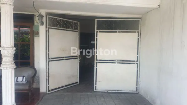 image RUMAH STRATEGIS 1 MENIT JALAN KAKI KE MERR (2)