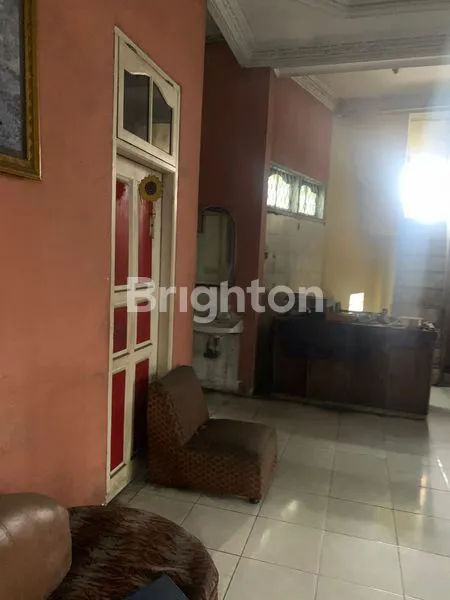 image RUMAH 2 LANTAI STRATEGIS DI JALAN RAYA DAAN MOGOT BATU CEPER (6)