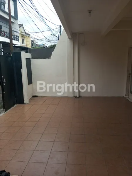 image DISEWAKAN RUMAH 1 LANTAI DI DURI PERMAI – DURI KEPA. JAKARTA BARAT (1)