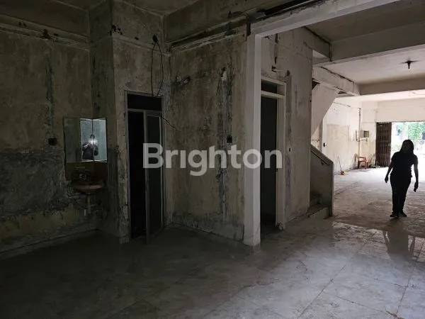 image RUKO 3 LANTAI PREMIUM DI MT HARYONO - PUSAT KOTA SEMARANG (7)