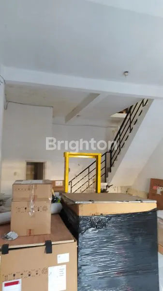 image RUKO ROYAL PAKA RESIDENCE GUNUNG ANYAR SAWAH SURABAYA JAWA TIMUR (7)