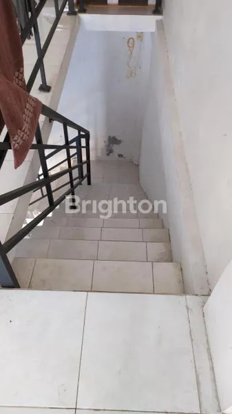 image RUKO ROYAL PAKA RESIDENCE GUNUNG ANYAR SAWAH SURABAYA JAWA TIMUR (6)