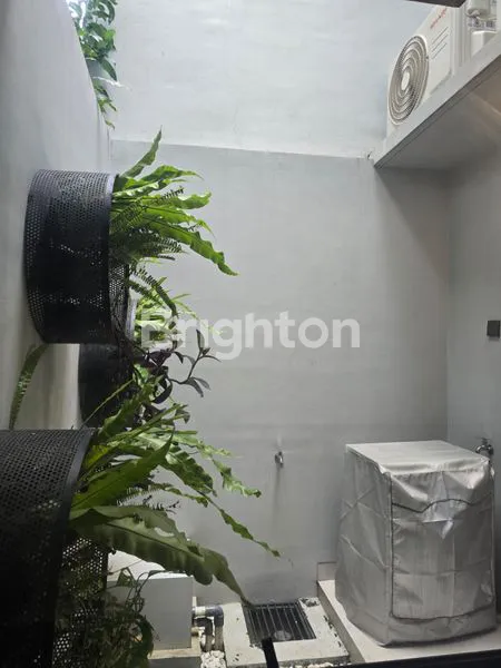 image RUMAH STRATEGIS DI PRAJA NIRBANA LIVING  (4)