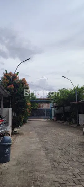 image RUMAH 2 LANTAI DI KENCANA HILLS RESIDENCE CIATER TANGERANG SELATAN (2)