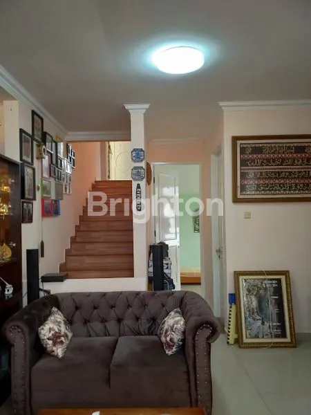 image BUKIT GOLF HIJAU RUMAH MEWAH HOOK 2,5 LANTAI SLOPE DOWN   DI SENTUL CITY, SHM (6)