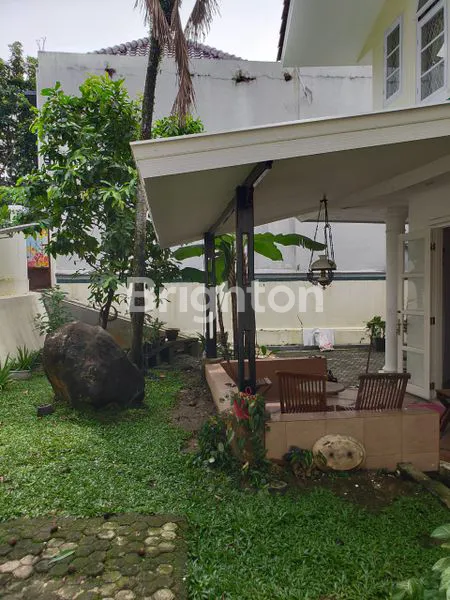 image BUKIT GOLF HIJAU RUMAH MEWAH HOOK 2,5 LANTAI SLOPE DOWN   DI SENTUL CITY, SHM (7)