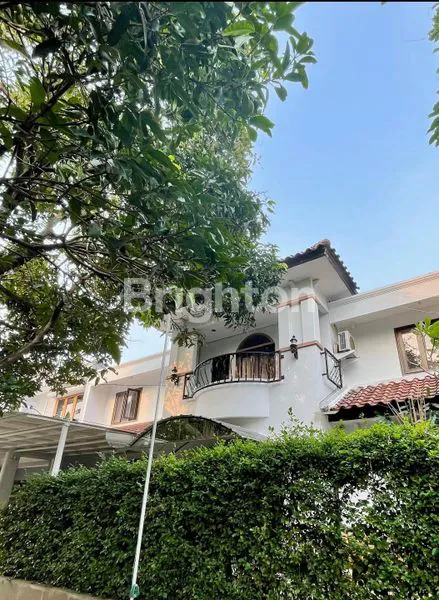 image RUMAH MEWAH 8KT DI PURI SRIWEDARI - 5 MENIT KE TOL CIBUBUR (1)