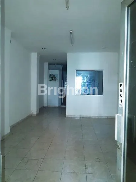 image RUMAH 4 LANTAI DI JELAMBAR JAKARTA BARAT (6)