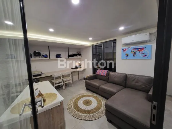 image RUMAH IMPRESAHAUS TABEBUYA 3 LANTAI BSD CITY TANGERANG  (3)