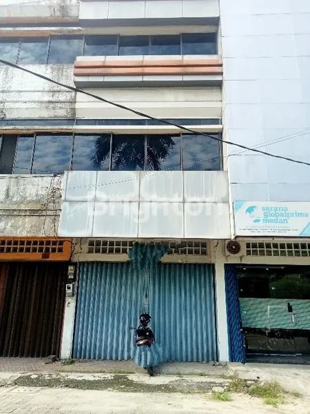 image RUKO 3 LANTAI KOMPLEK TOMANG ELOK JL. GATOT SUBROTO MEDAN (1)