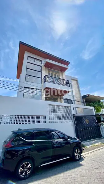 image MINIMALIS GRESS MANGGALA JUANDA (1)