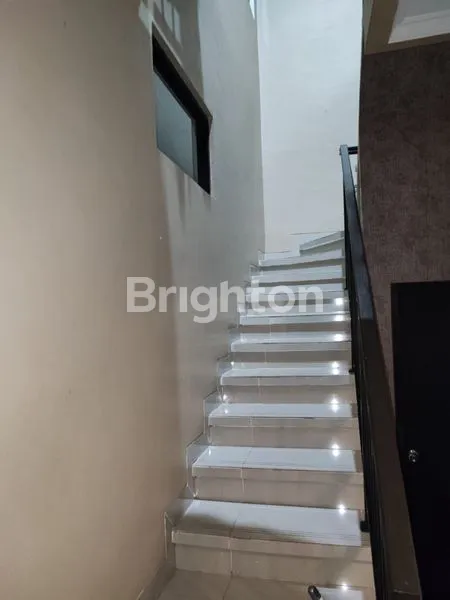 image DI JUAL CEPAT RUMAH 2 LANTAI DI METLAND TRANSYOGI - CILEUNGSI  (6)