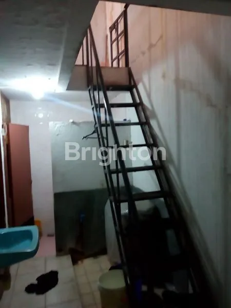 image RUMAH 2KT STRATEGIS DI JANUR KUNING DEKAT MALL KELAPA GADING (3)