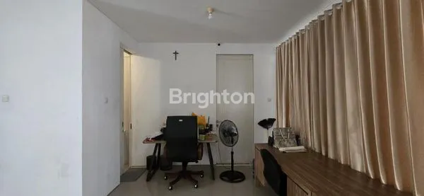 image RUMAH HUNIAN TERBAIK MILIK ROYAL RESIDENCE (7)