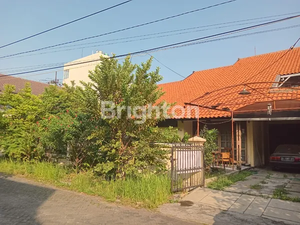 image BUTUH RENOV RUMAH KETINTANG, COCOK UNTUK USAHA KOS, LOKASI STRATEGIS DEKAT KAMPUS UNESA  (1)