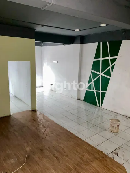 image RUKO STRATEGIS RAYA PANGLIMA POLIM DEKAT BLOK M JAKARTA SELATAN (3)