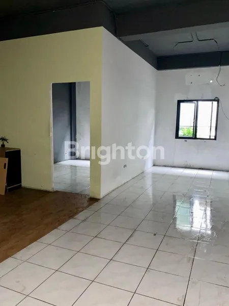 image RUKO STRATEGIS RAYA PANGLIMA POLIM DEKAT BLOK M JAKARTA SELATAN (5)