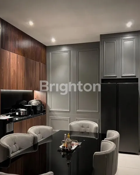 image RUMAH MEWAH KENJERAN INDAH SANGAT TERAWAT SIAP HUNI (5)