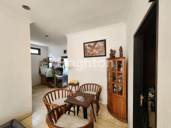 image RUMAH NYAMAN DI BALI HARUM JALAN GUNUNG SALAK (6)