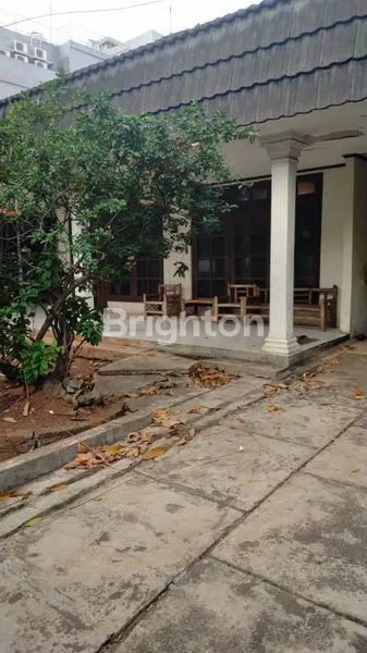 image RUMAH KAWASAN PREMIUM KEBAYORAN BARU JAKSEL  (2)